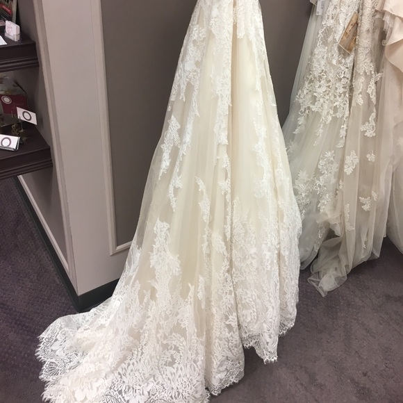 NWT NWA Maggie Sottero “Olea” Wedding Gown size 20 - Picture 1 of 8